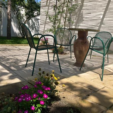 Agriturismo Tenuta La Monaca Aradeo Екстер'єр фото