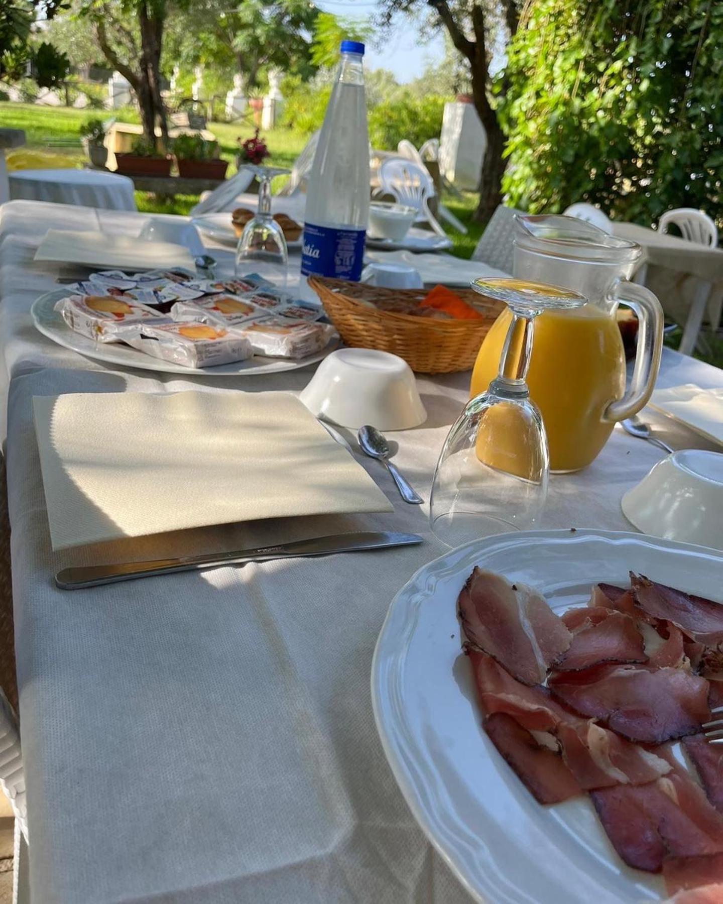 Agriturismo Tenuta La Monaca Aradeo Екстер'єр фото