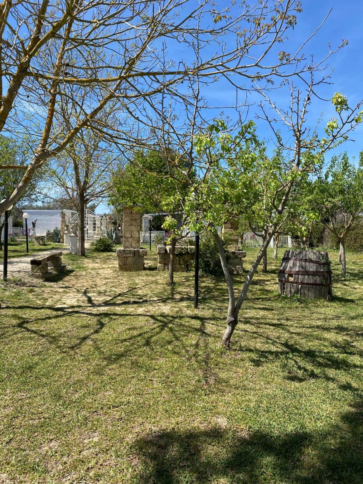 Agriturismo Tenuta La Monaca Aradeo Екстер'єр фото